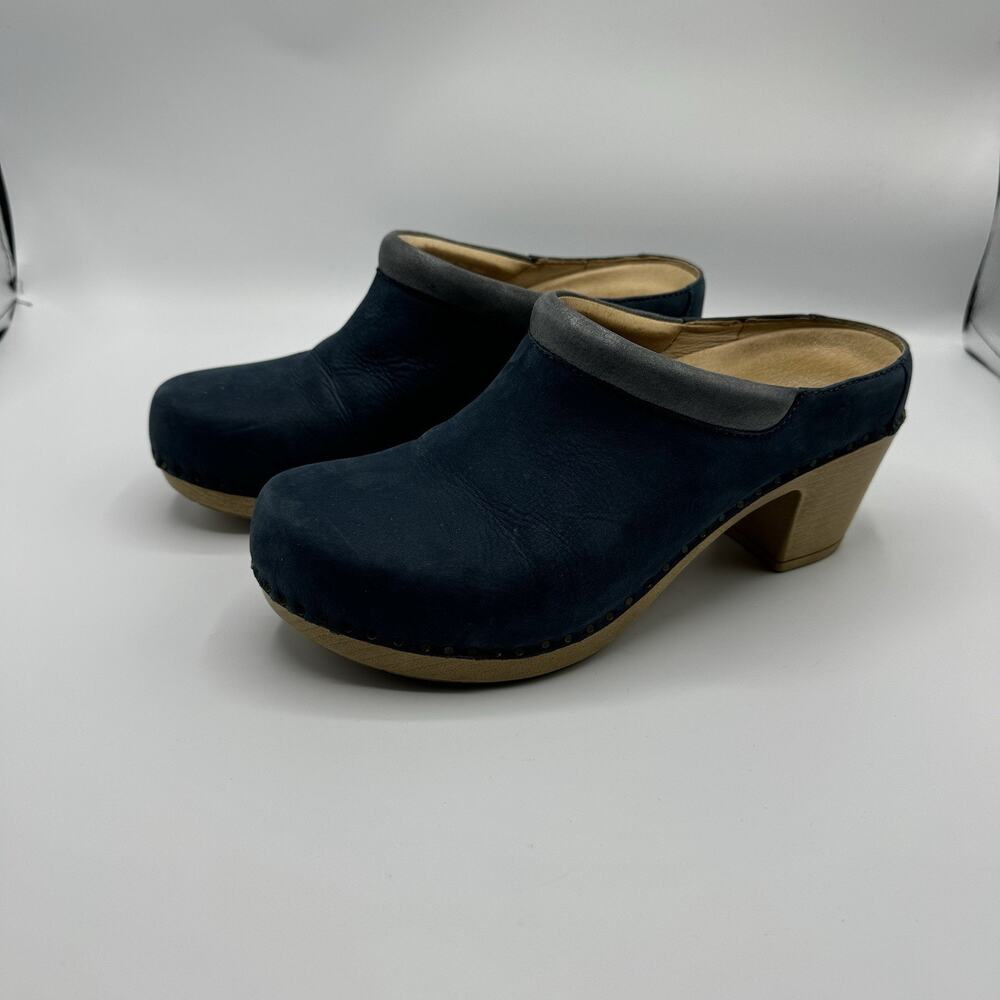 Dansko Sammy Mule Clogs Blue Leather Studded Comfort Heels EU 39 Cottagecore